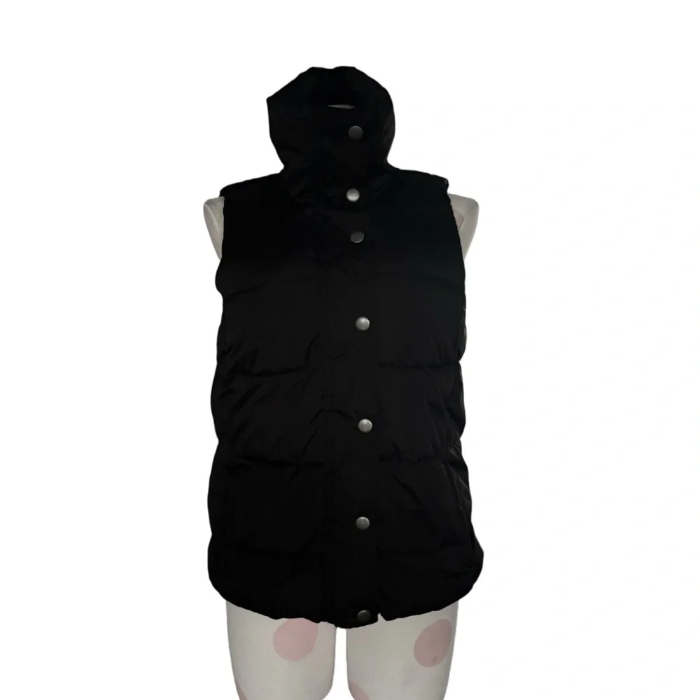 Casual Minimalist Preppy – Puffer Vest – Black – M